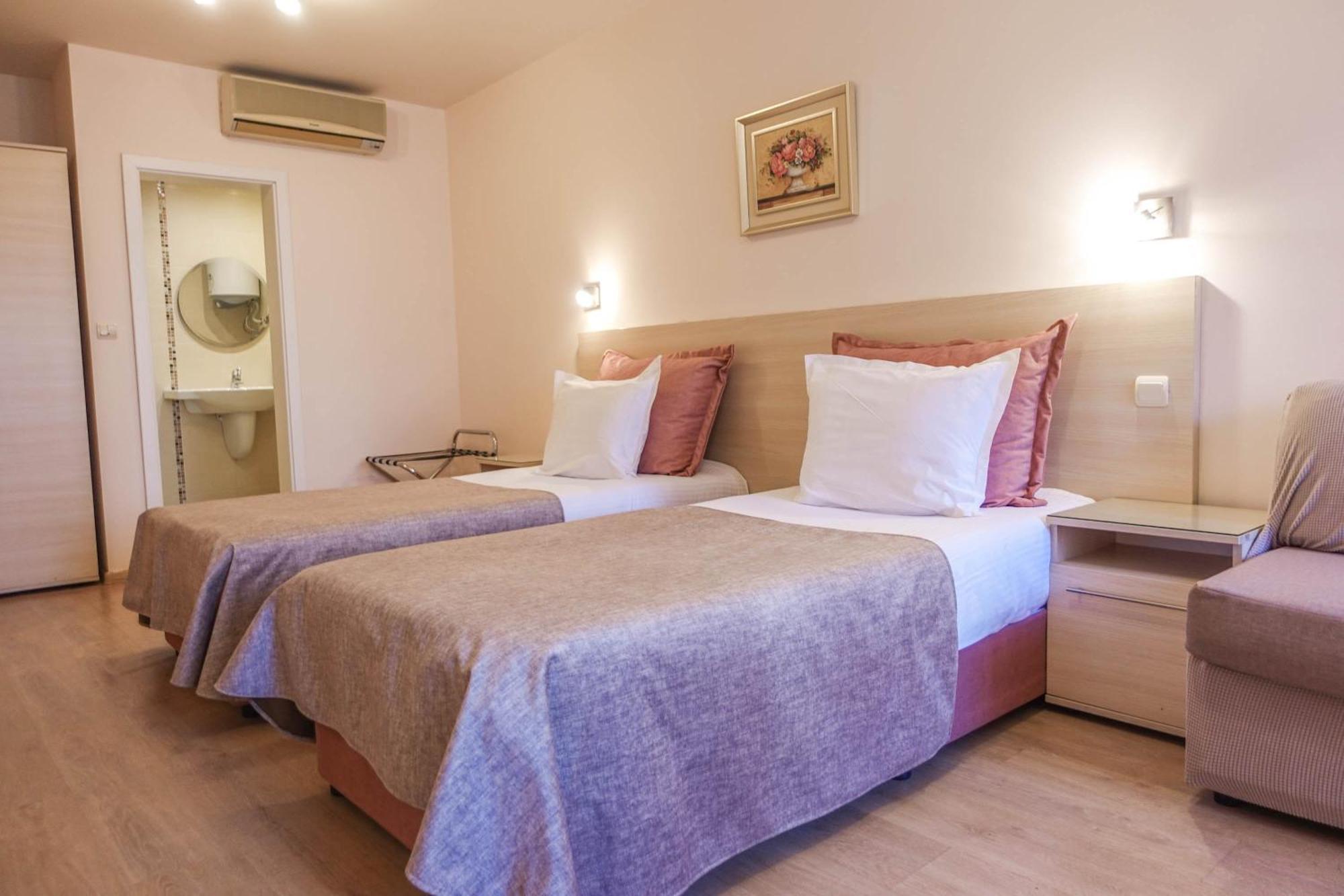 Hotel Acropolis Varna Luaran gambar